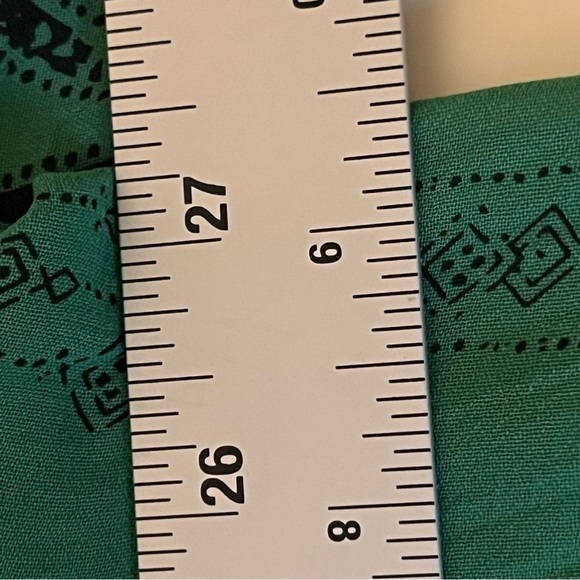 LANE BYRANT, Plus Size, Button Up, Green and Black, Shirt. Size 26/28 - Picture 10 of 13